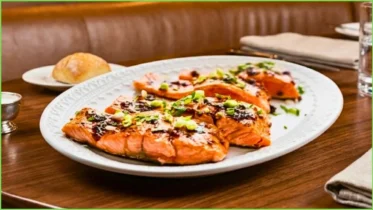 Cheddars Bourbon Glazed Salmon Recipe